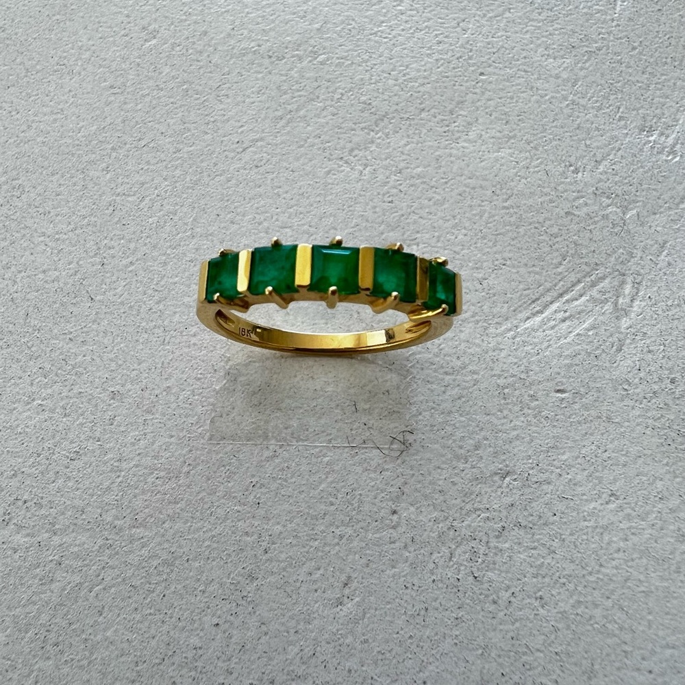 Emerald ring. HALF ETERNITY RINGE 18K YELLOW. - Picture 6 of 14